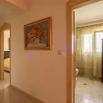 Luxury And Comfort Daire *