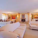 Daire Luxury And Comfort *