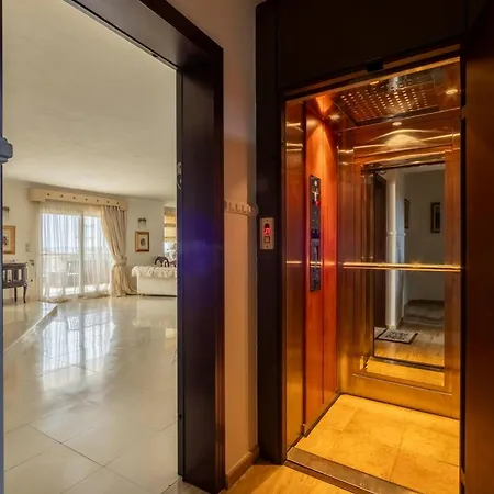 Luxury And Comfort *