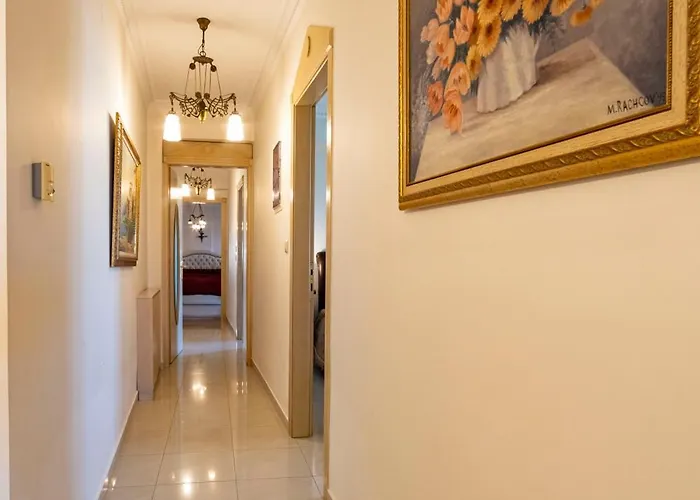 Luxury And Comfort * Nea Moudania