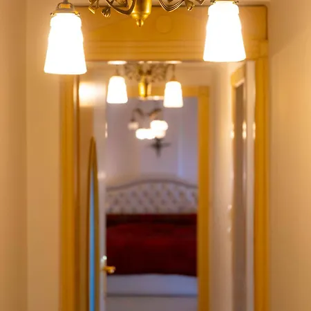 Luxury And Comfort Néa Mudaniá