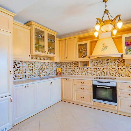 Luxury And Comfort Apartment Nea Moudania