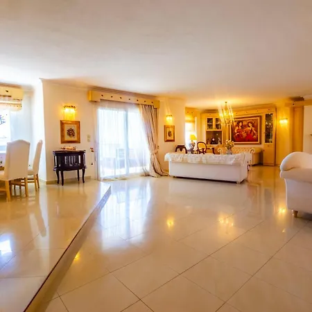 Apartman Luxury And Comfort *