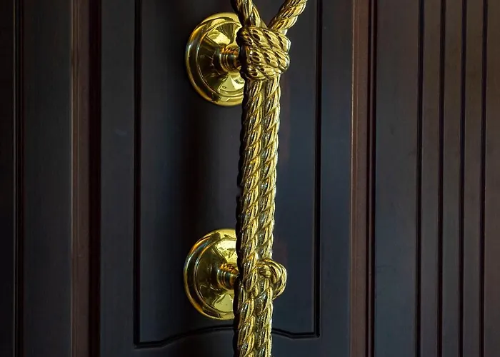 Luxury And Comfort 公寓 尼亚·蒙达尼亚